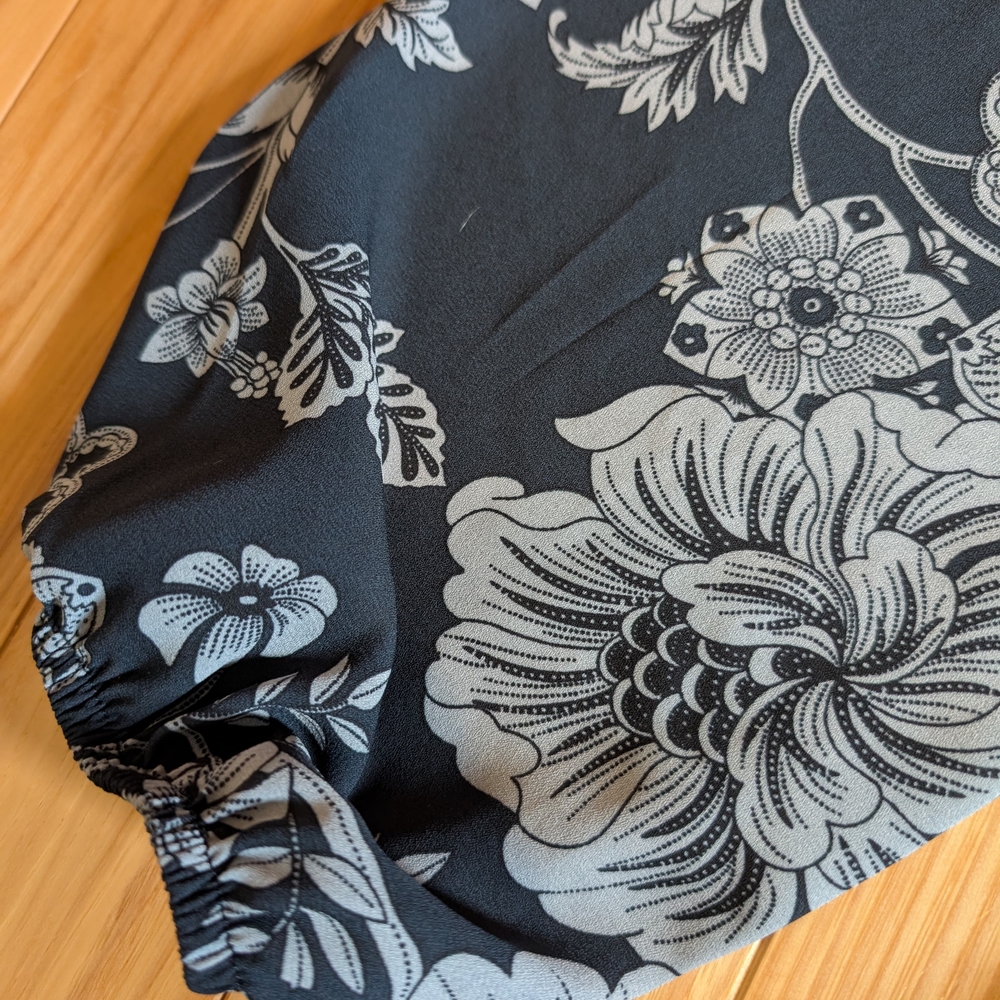 Floral Black and Gray Women's Top - Picture 5 of 5